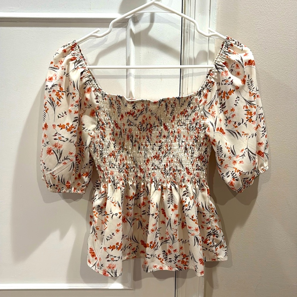 Women’s floral top